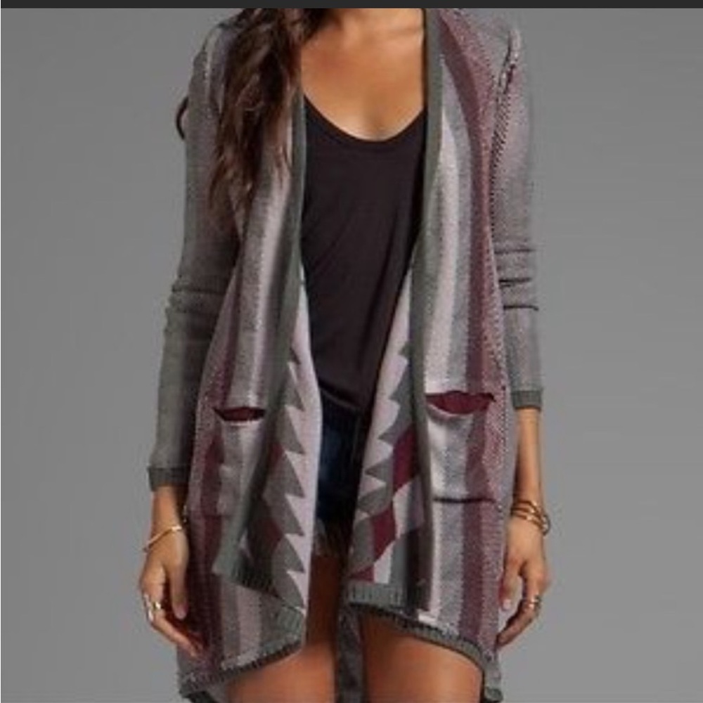 Chaser Blanket Cardigan red grey NWT SMALL
